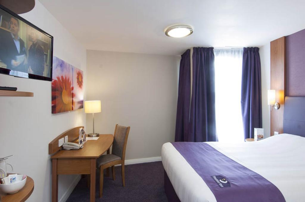 Premier Inn Reading Central Szoba fotó