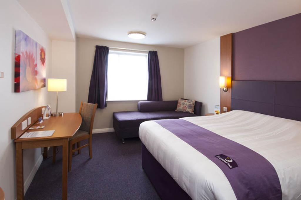 Premier Inn Reading Central Kültér fotó