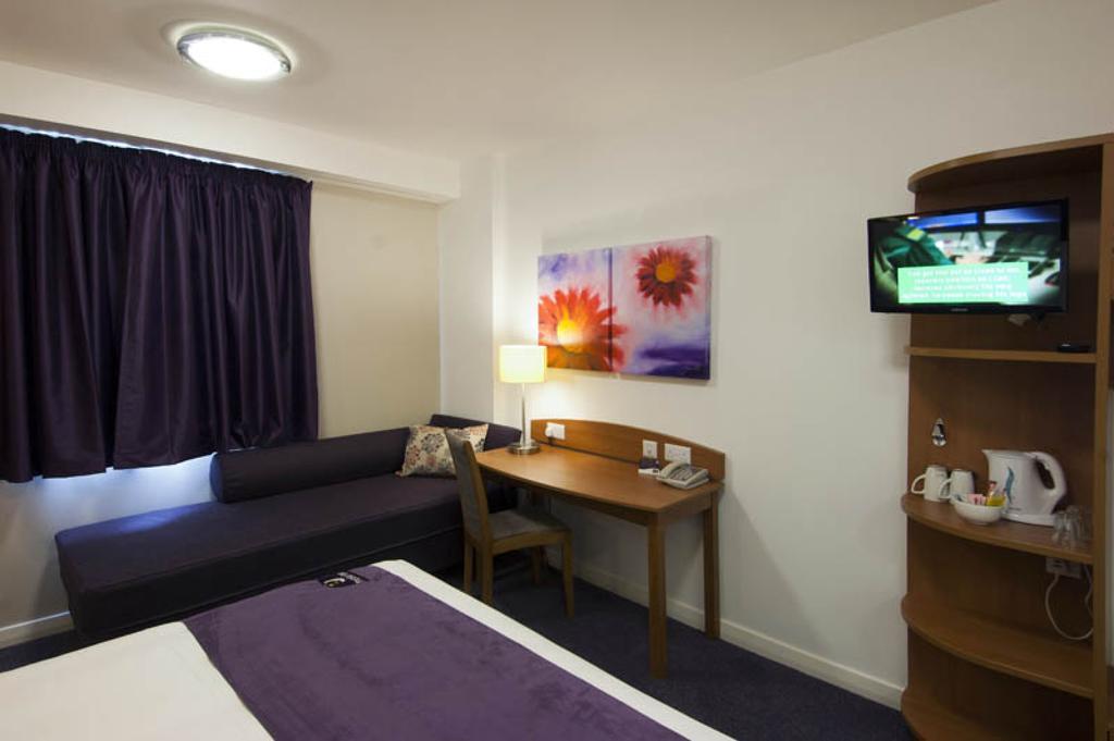 Premier Inn Reading Central Kültér fotó