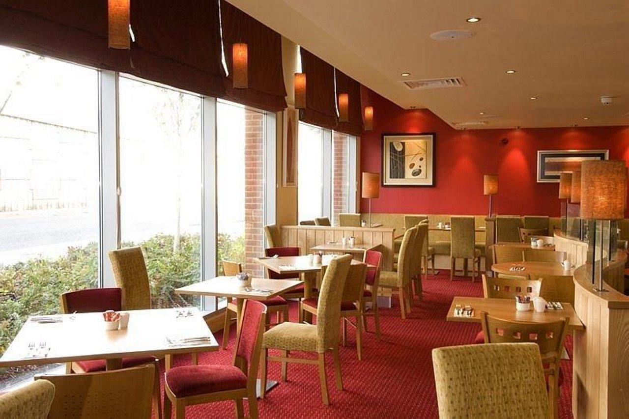 Premier Inn Reading Central Kültér fotó